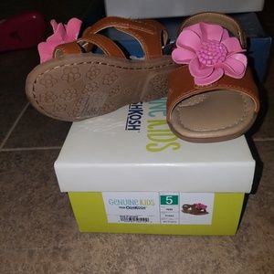 NIB OshKosh (target) sandals size 5 toddler/baby
